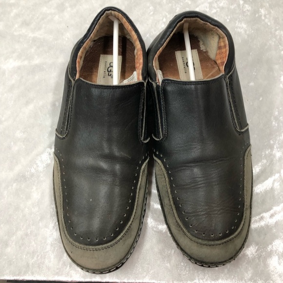 UGG Australia mens size 9.5  leather slip on loafer shoes 1001148 main image 15